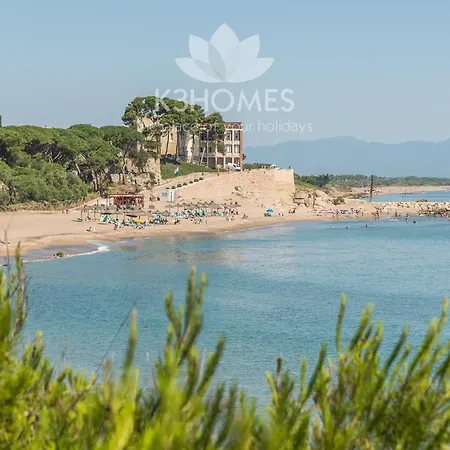 Modern With Swimming Pool Villa L'Escala