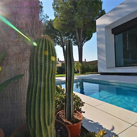Modern With Swimming Pool Villa L'Escala